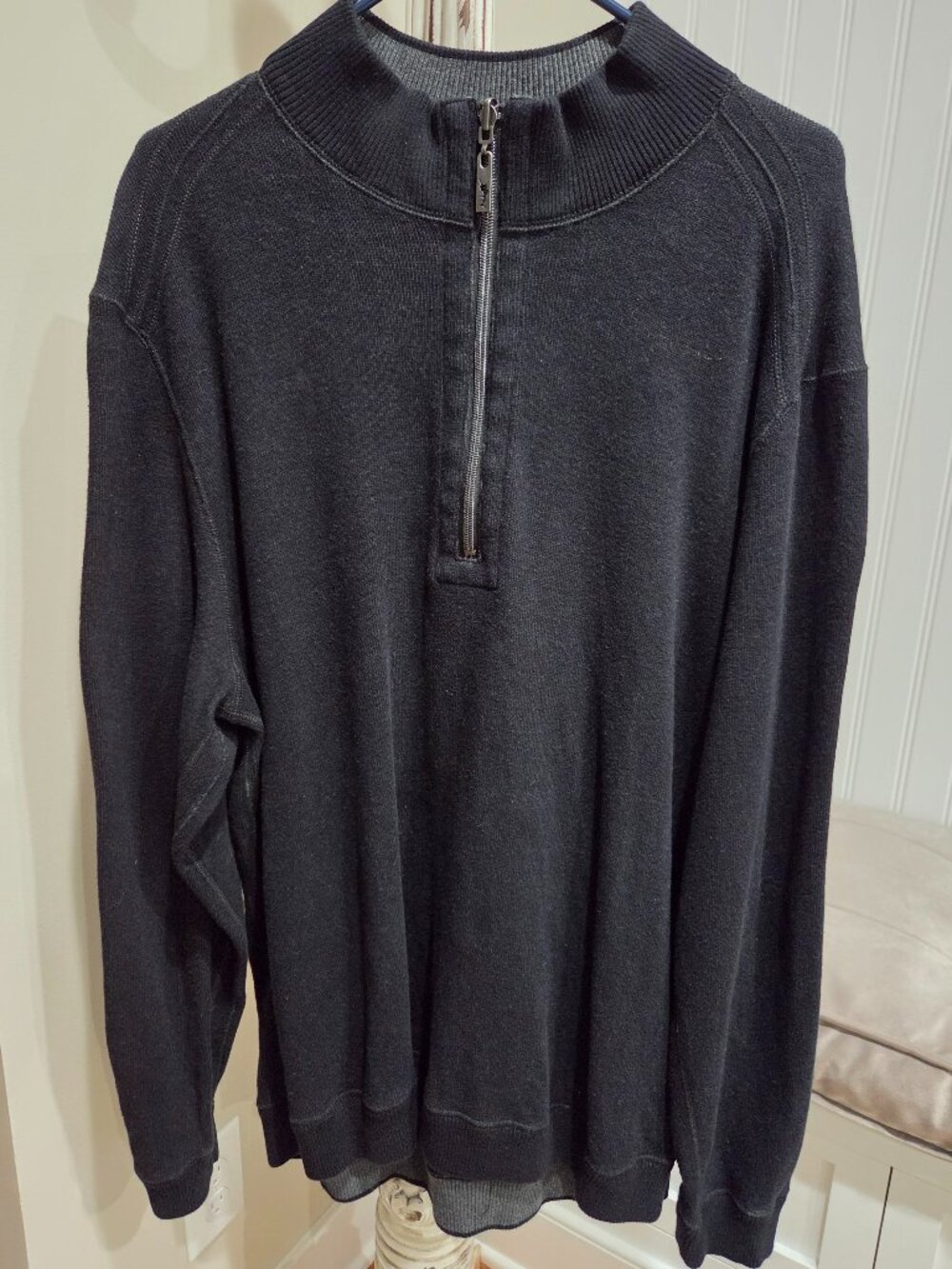 Men's Tommy Bahama Reversible 1/4 Zip XL Sweater Sweatshirt Black Gray Pullover